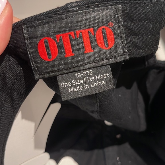 Otto black one size fits all adjustable cap - Picture 5 of 5